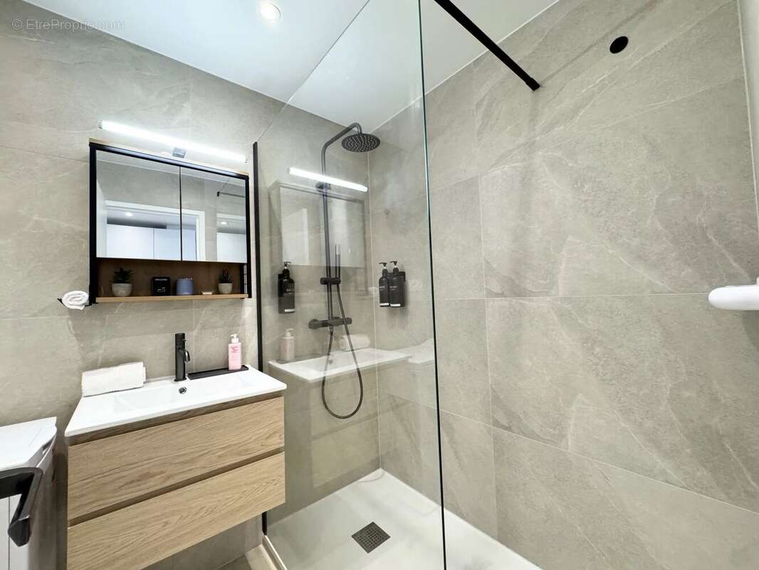 Appartement à BEAUSOLEIL