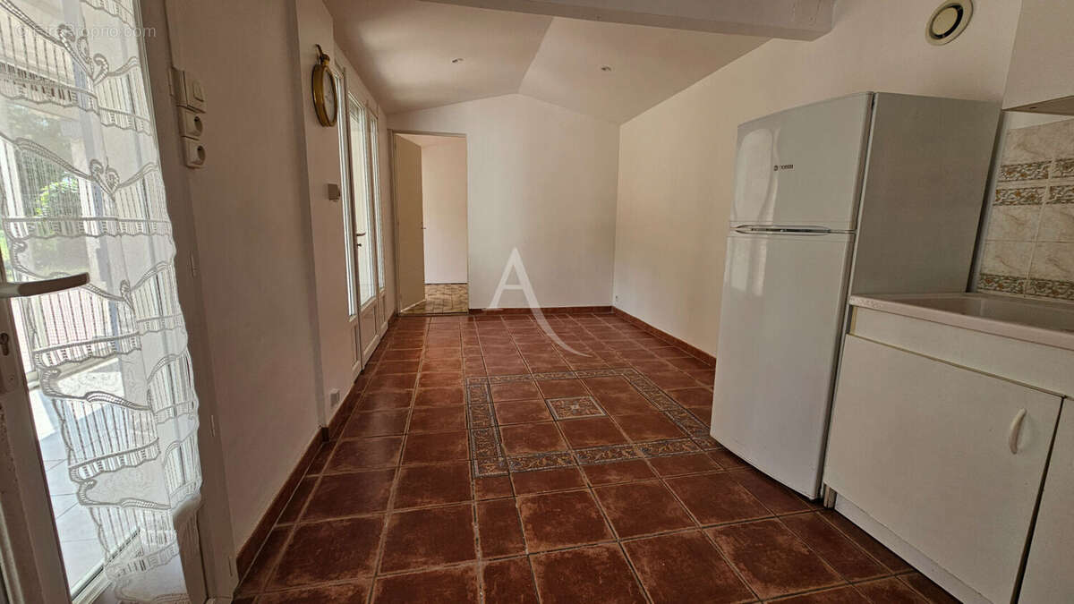 Maison à BOURCEFRANC-LE-CHAPUS