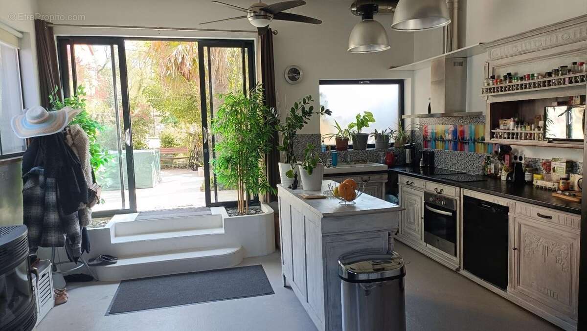 Maison à SAINT-AFFRIQUE