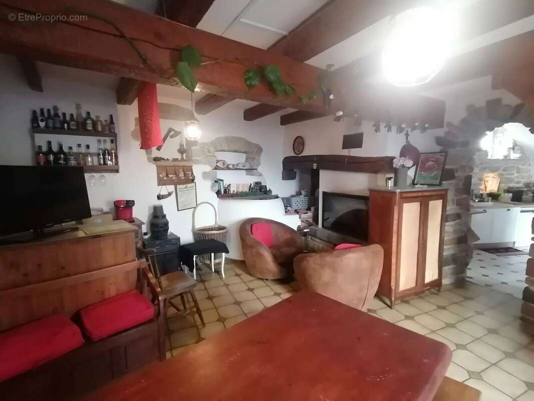 Vente Maison Chadeleuf(63320) 215 000ï¿œ - photo 5