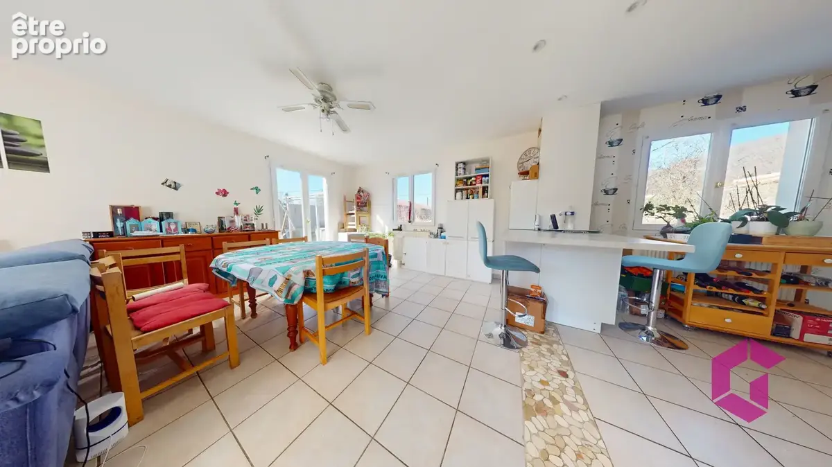 Perrier - Villa 110m2 hab. 4 chambres sur terrain 1287m2 avec garage - photo 8