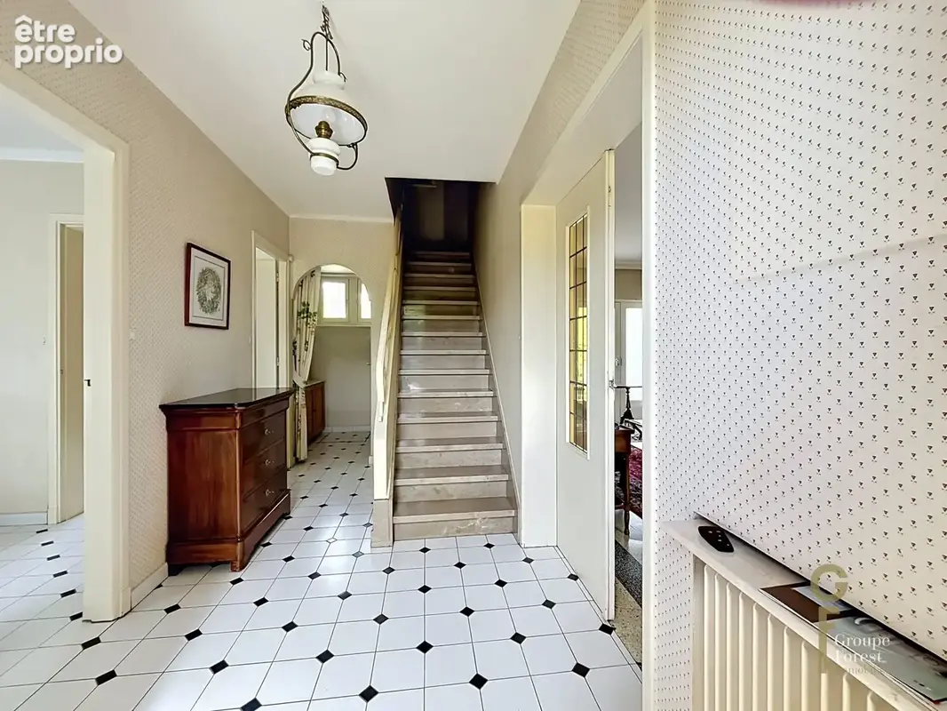 Maison 125 m² à Marcq-En-Baroeul  - photo 2