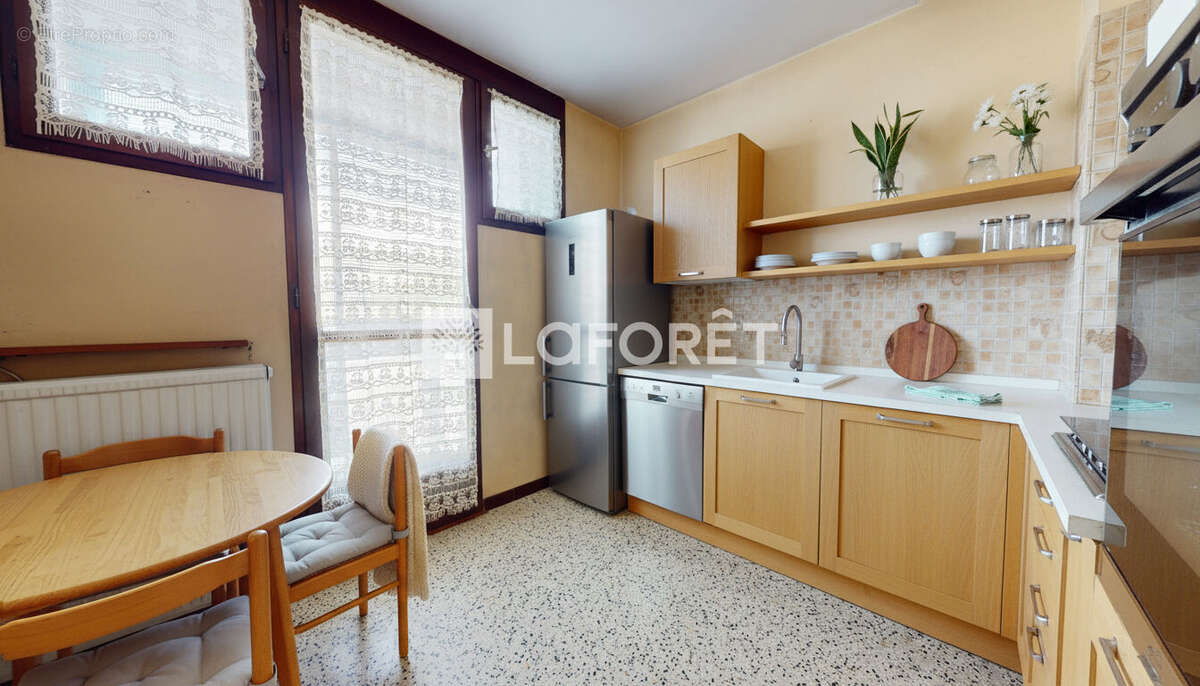 Appartement à MARSEILLE-13E
