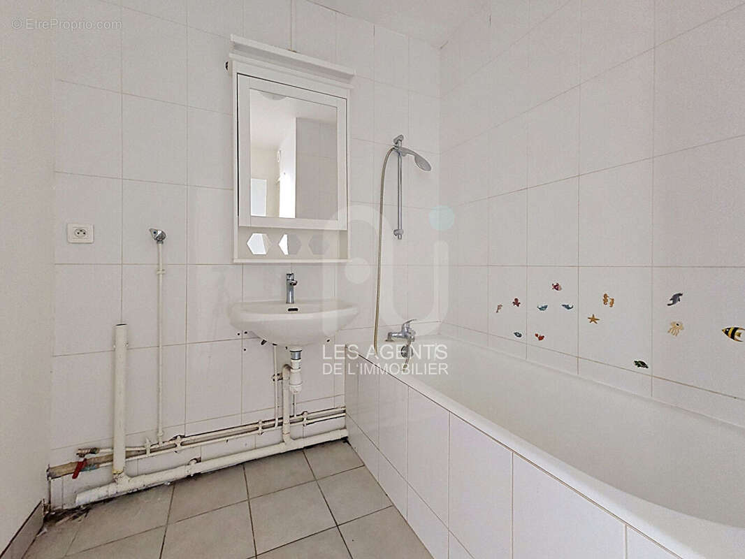 Appartement à ASNIERES-SUR-SEINE