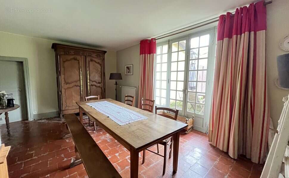 Maison à HAGETMAU