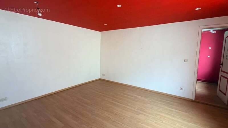 À vendre en exclusivité à Thonnelle (55600), immeuble de rapport à fort potentiel situé dans un environnement calme et recherché - photo 4