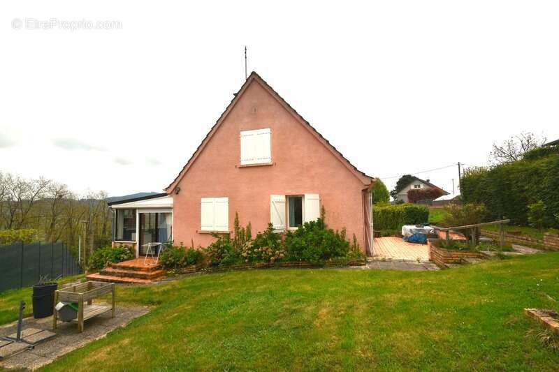 Maison à LA CLAYETTE