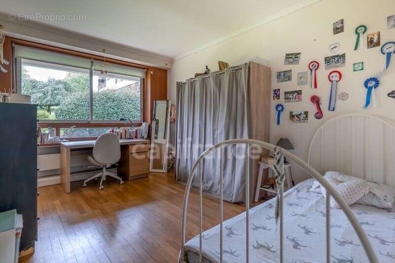 Appartement à LOUVECIENNES