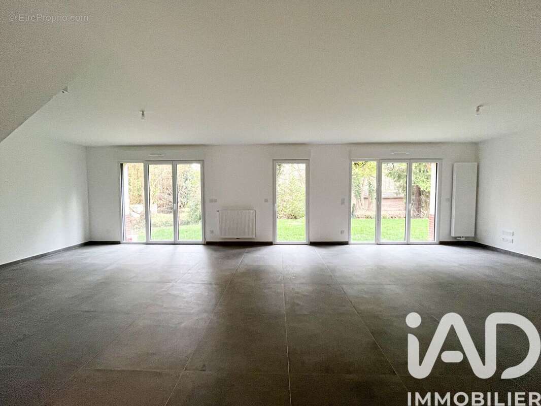 Photo 2 - Maison à MANTES-LA-VILLE