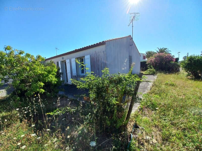 Maison de plain-pied à rafraîchir - Proche centre-ville - photo 5