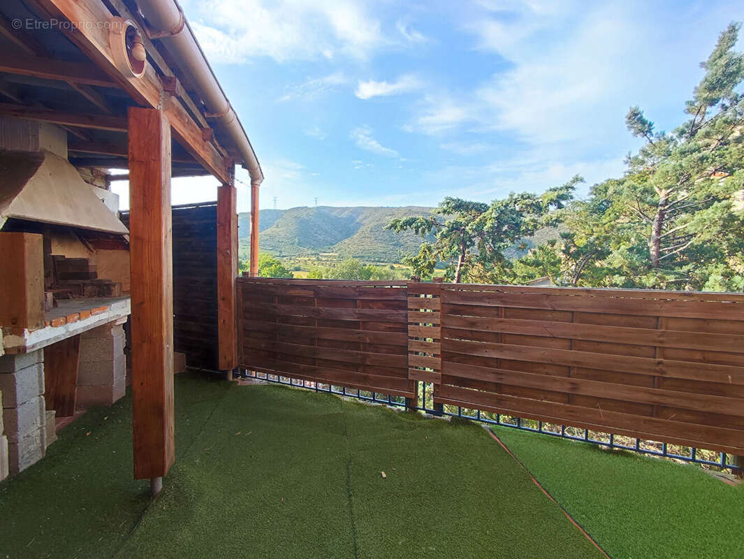 Maison à LATOUR-DE-FRANCE