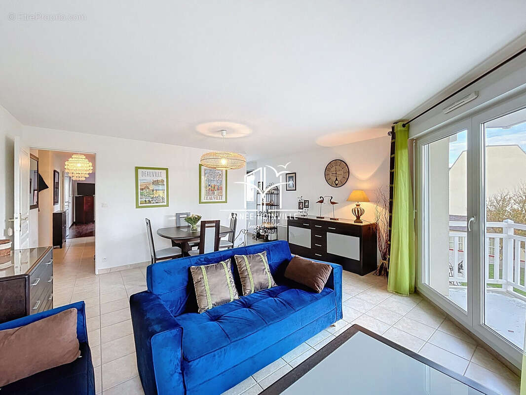 Appartement à BLONVILLE-SUR-MER