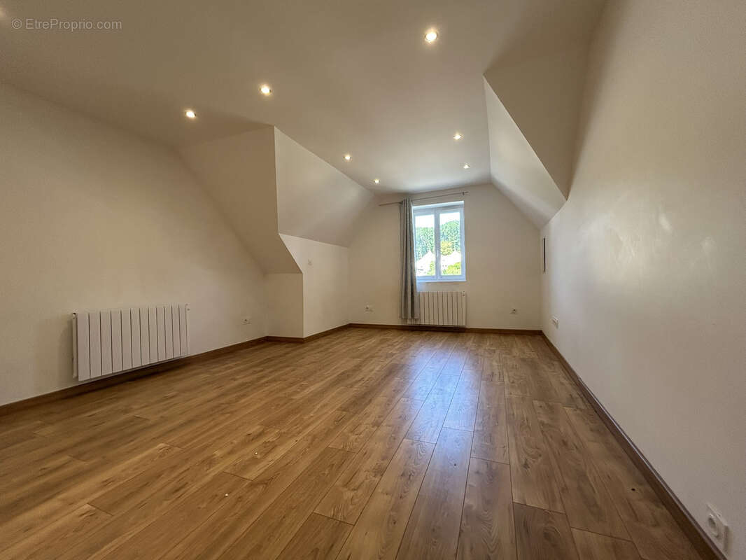 Maison individuelle dans un quartier calme - photo 10