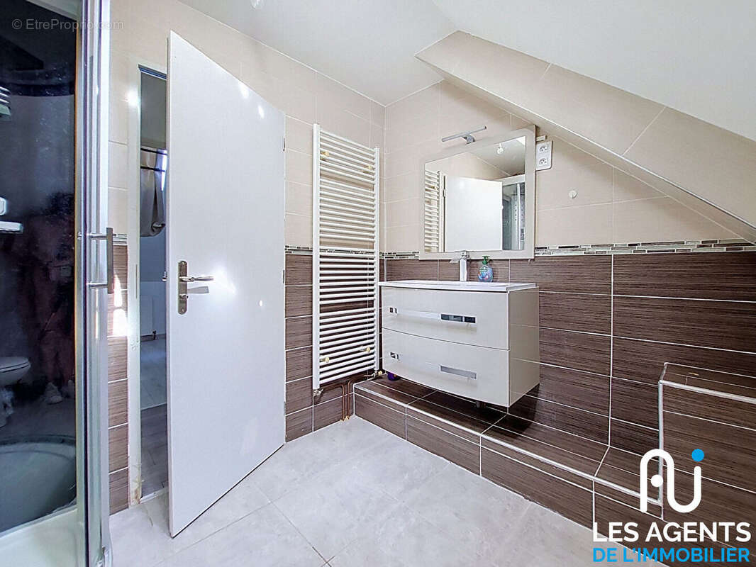 Maison Charsonville 6 pièce(s) - photo 9