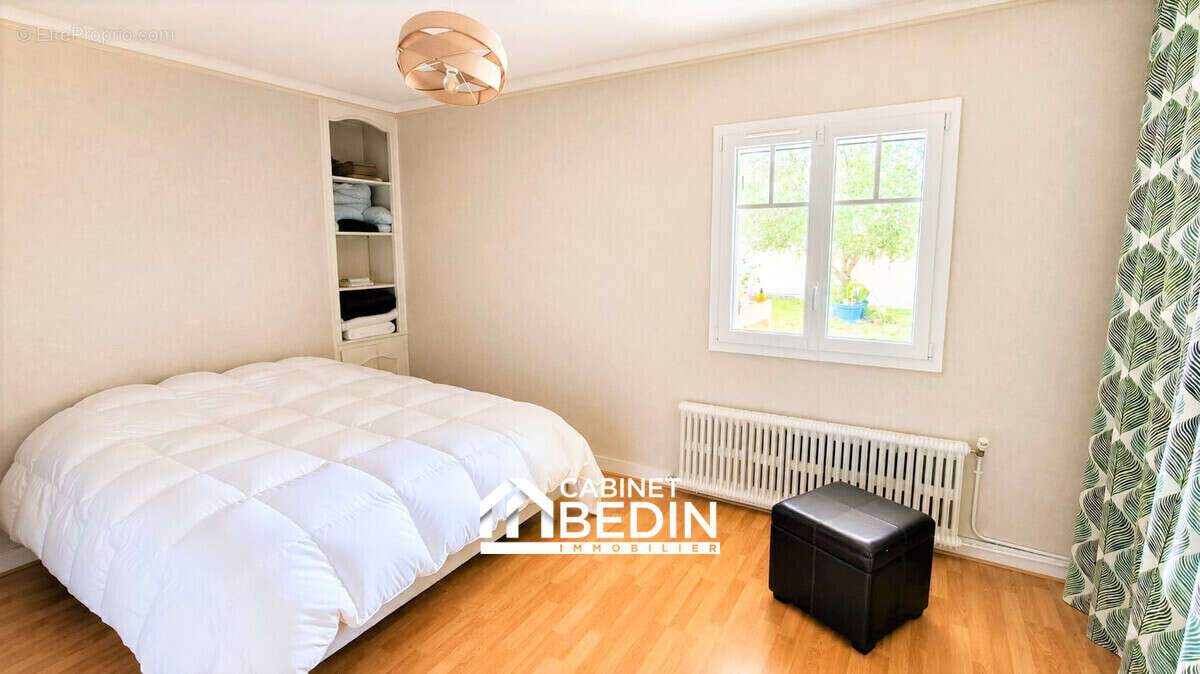 Maison 148 m² à Portets  - photo 5