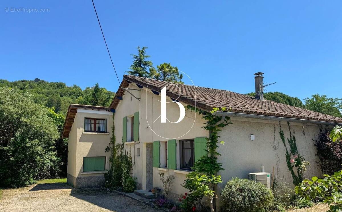 Maison à VALLON-PONT-D'ARC