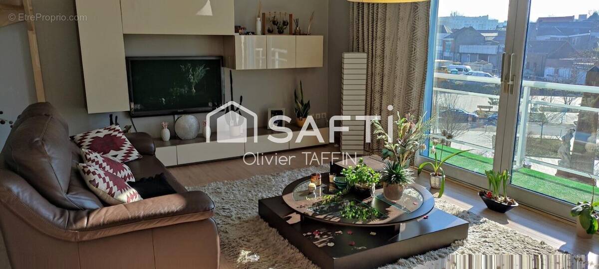 Photo 1 - Appartement à BRUAY-LA-BUISSIERE