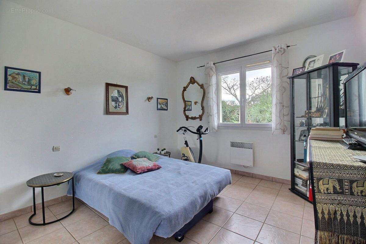 Maison à MASLACQ