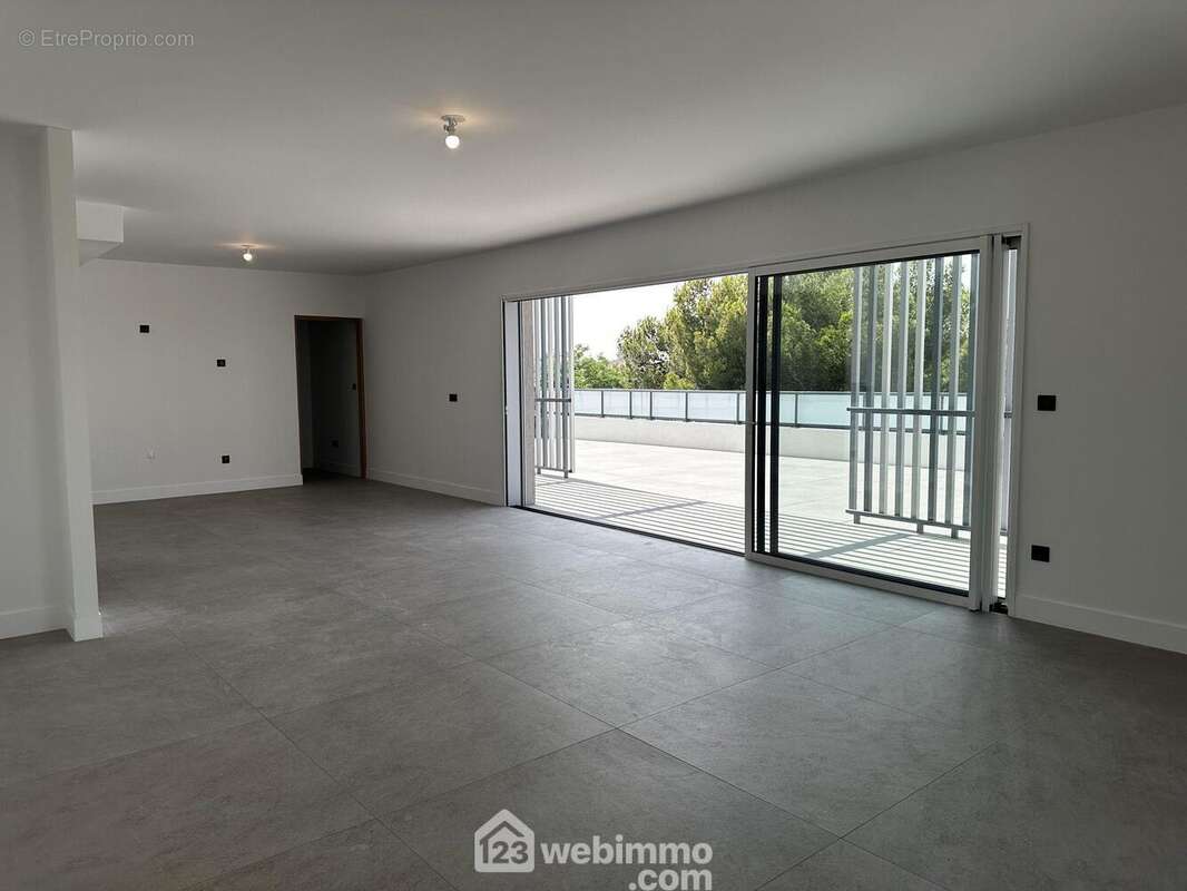 Appartement à BAILLARGUES