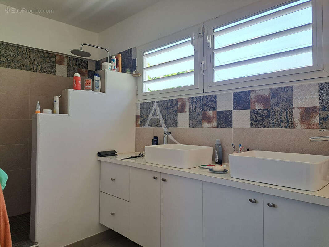 Maison à FORT-DE-FRANCE