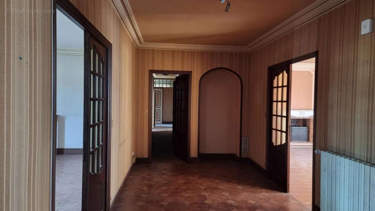 Palier intérieur - Maison à BAGNAC-SUR-CELE
