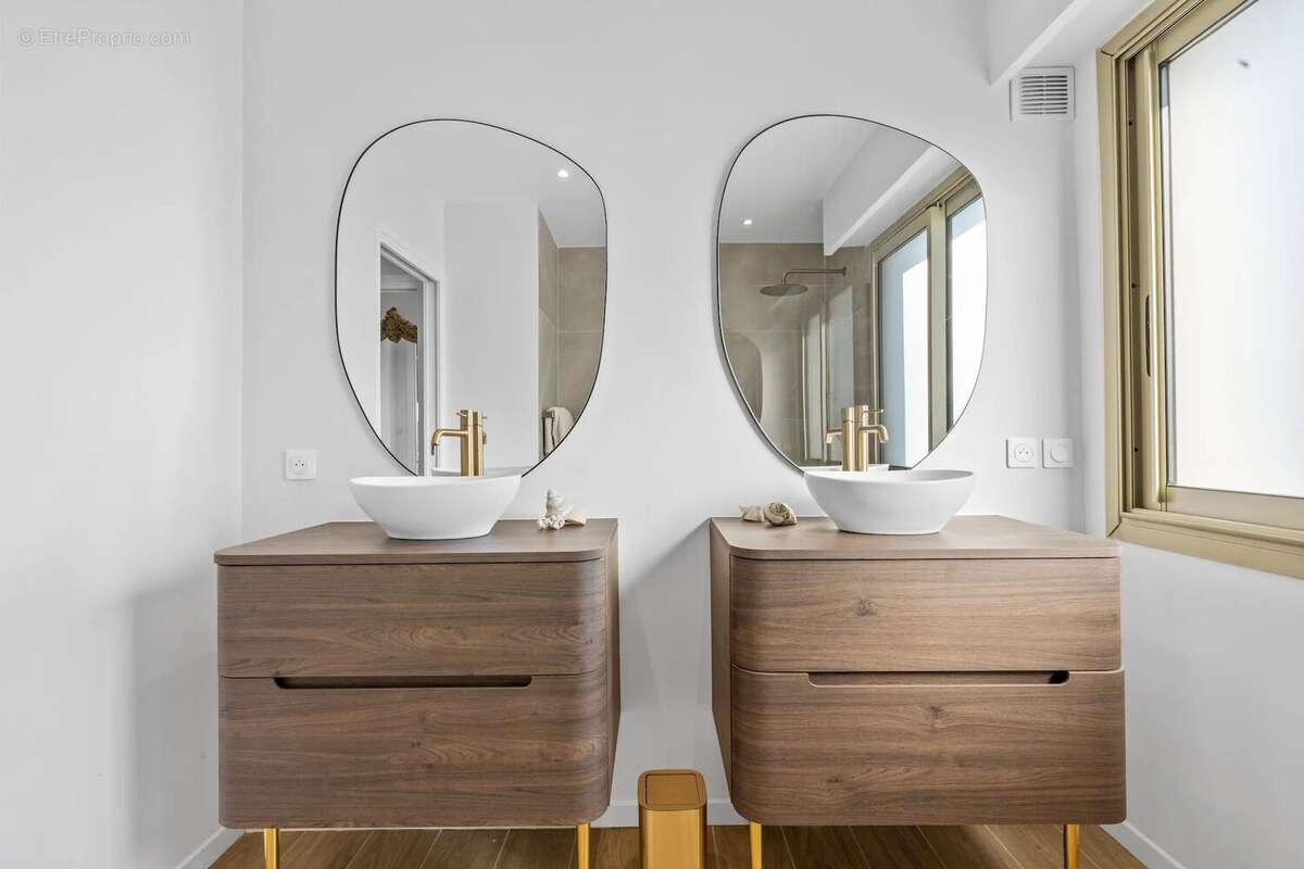 Appartement à CAGNES-SUR-MER