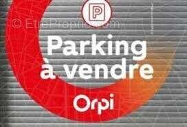 Parking à PARIS-12E
