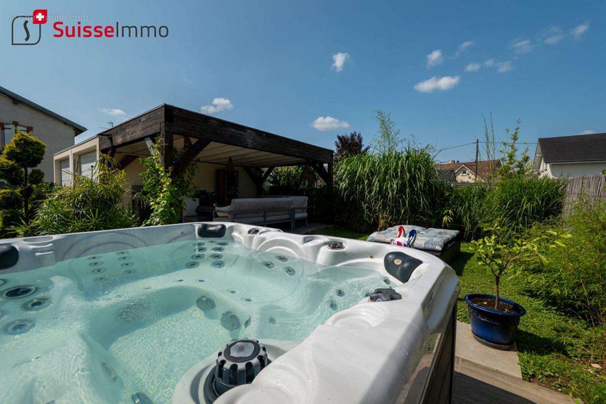 Maison à VALENTIGNEY