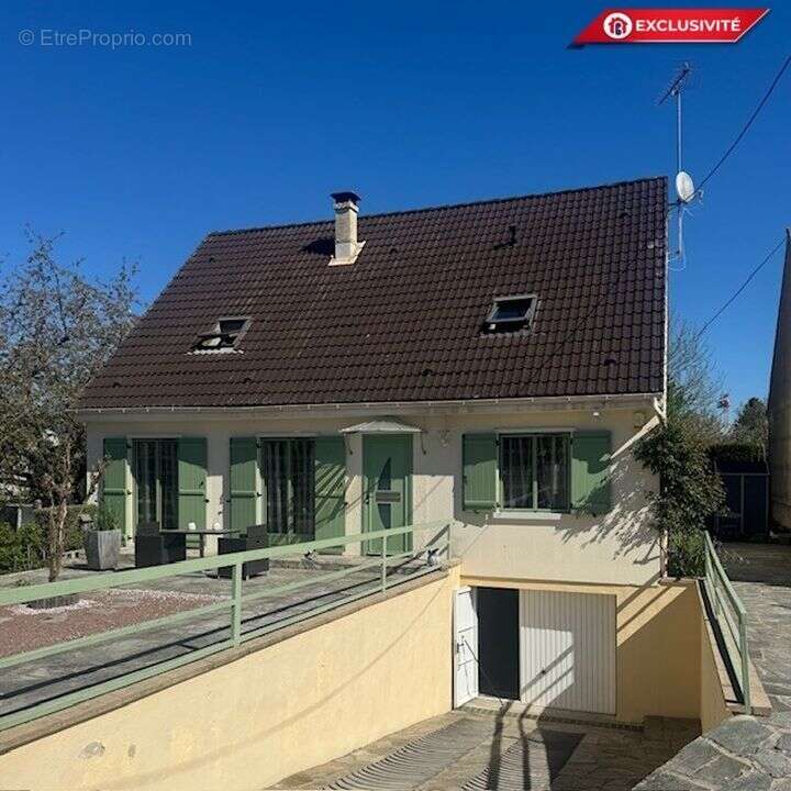 Maison à MORIGNY-CHAMPIGNY