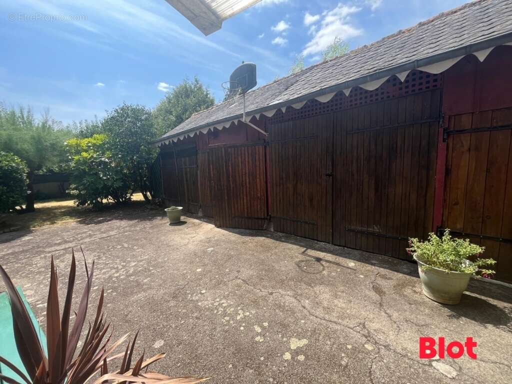 Maison 123 m² à Etrelles  - photo 9