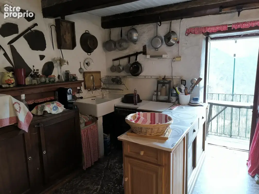Appartement 3 pièces 63 m² à vendre à La Brigue (06430) - photo 2