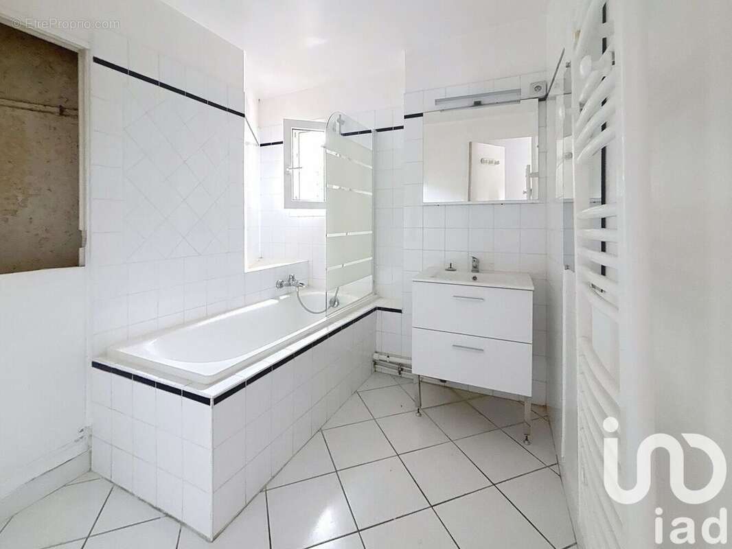 Photo 3 - Maison à BRIE-COMTE-ROBERT