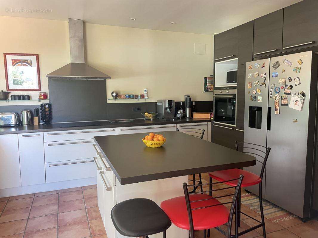 Villa 4 faces, 5 chambres - photo 10
