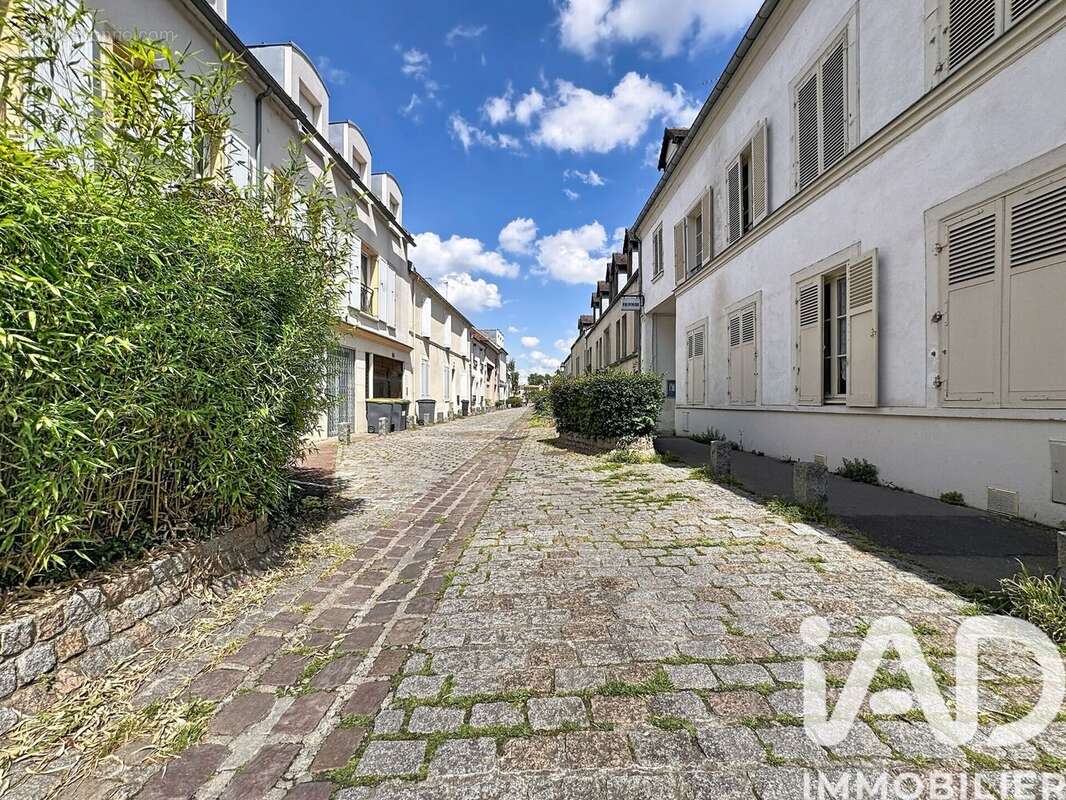 Photo 2 - Appartement à CHILLY-MAZARIN