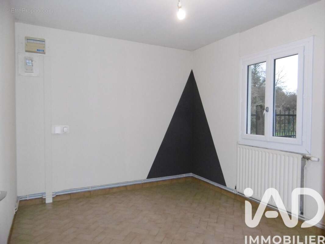 Photo 8 - Maison à GAJOUBERT