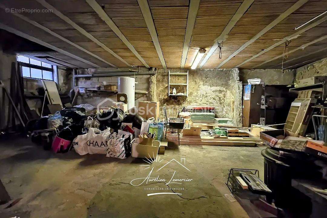 Maison à ESPONDEILHAN