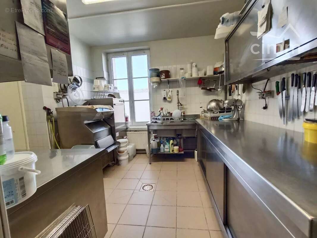 Commerce à SOINGS-EN-SOLOGNE