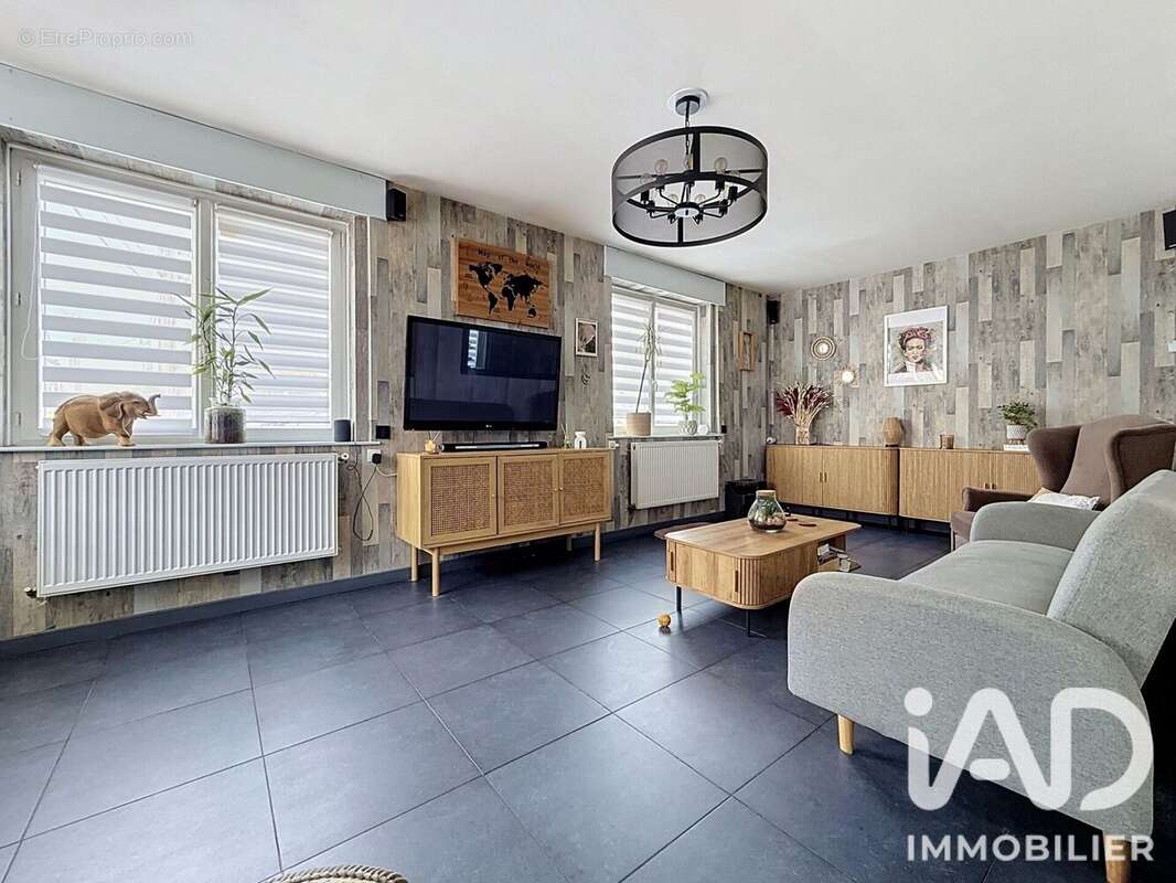 Maison 125 m² à Wattrelos  - photo 2