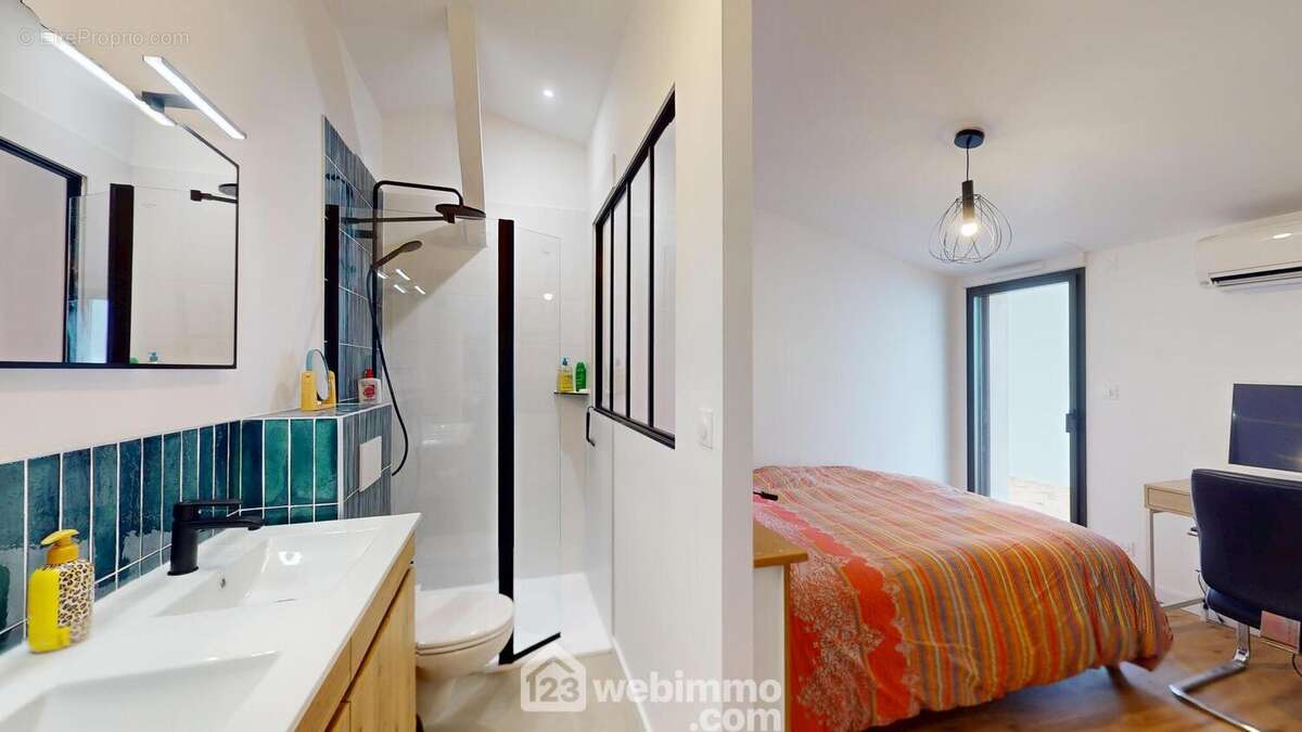 Chambre avec salle de douche et WC. - Maison à JARD-SUR-MER