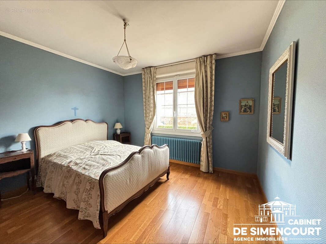Maison à BRETEUIL