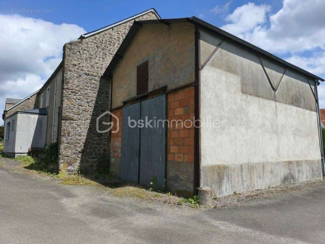 Maison à LIGNIERES-ORGERES