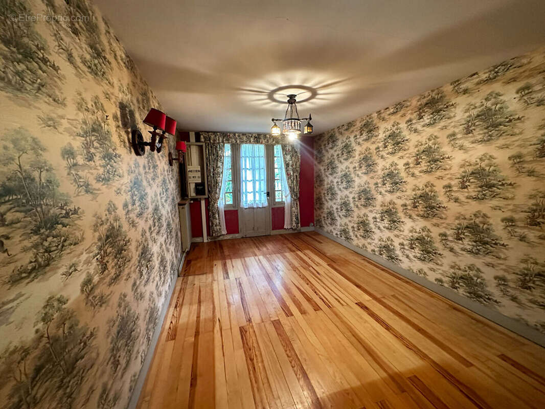 Maison à LE PERCHAY