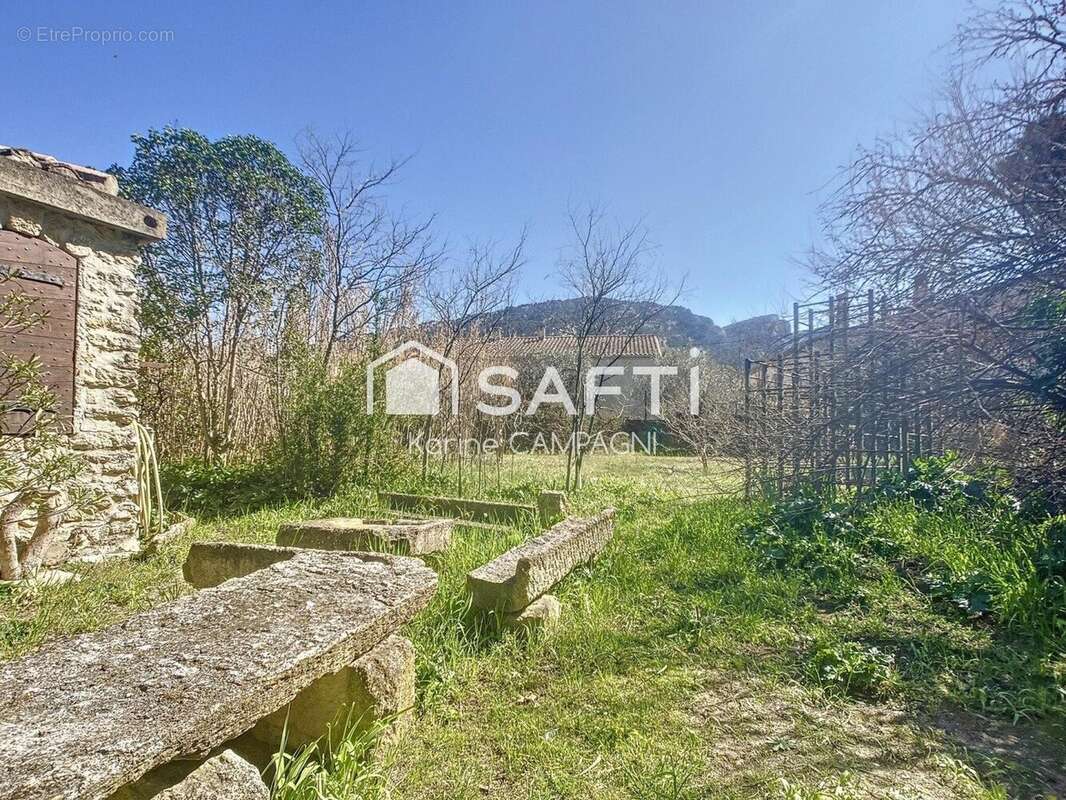 Photo 6 - Maison à ROBION