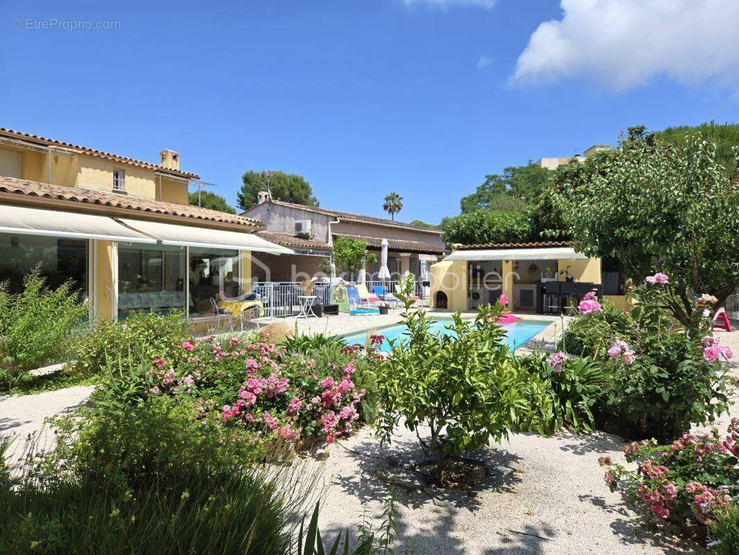 Maison à ANTIBES