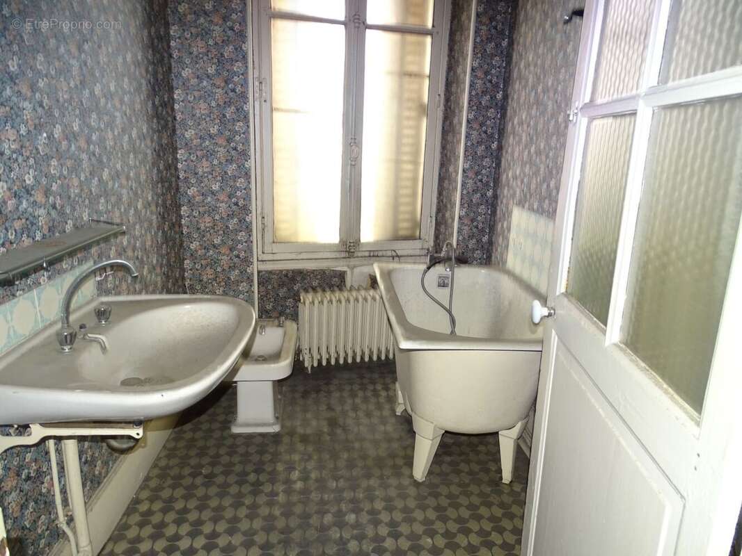 Appartement à LIGNIERES