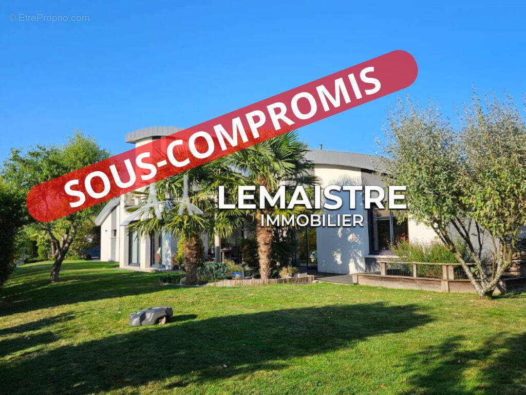 Maison à FRANQUEVILLE-SAINT-PIERRE