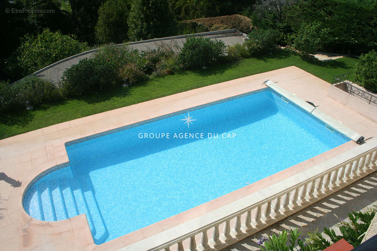 Maison à SAINT-RAPHAEL