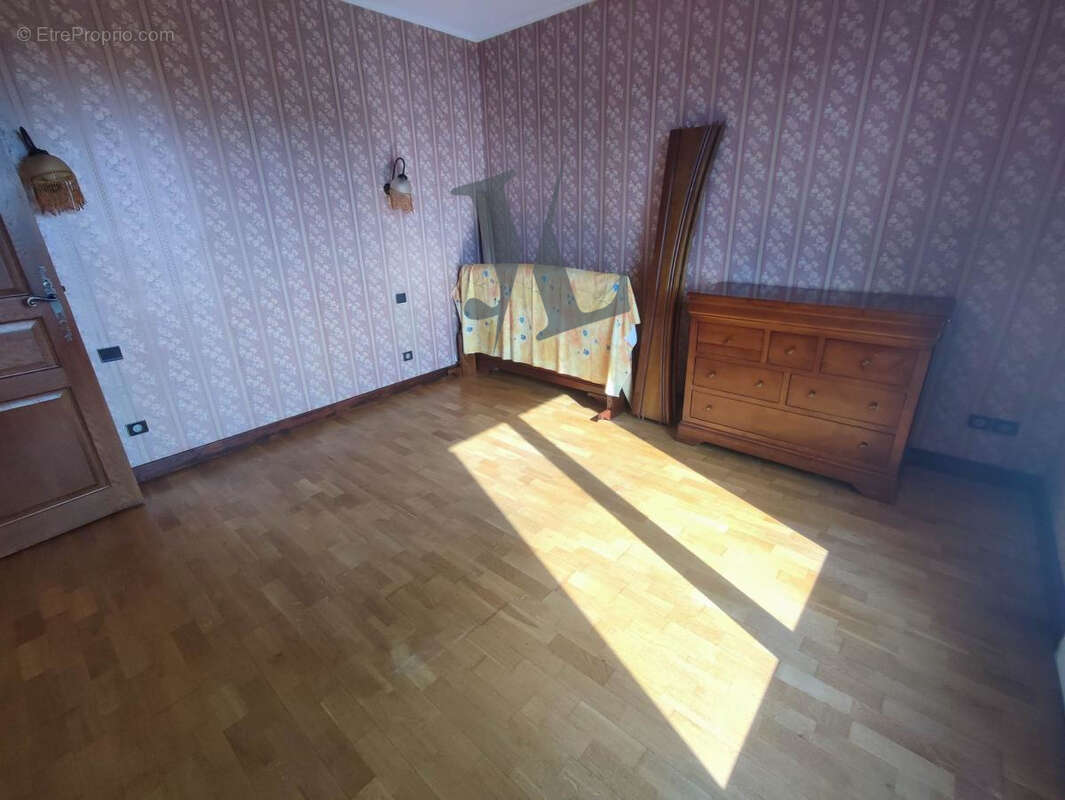 Maison à PORTES-LES-VALENCE