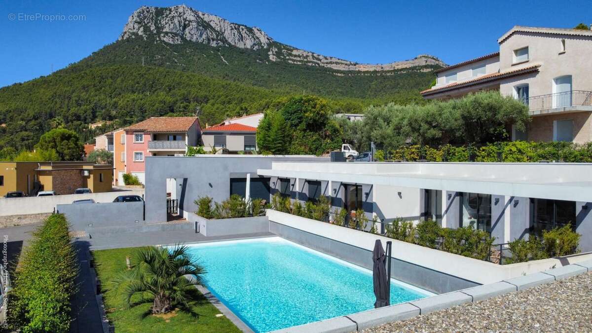 Appartement à LA FARLEDE