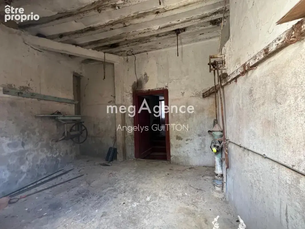 Maison de bourg 180m² à restaurer avec jardin, axe Le Mans/Alençon - photo 8